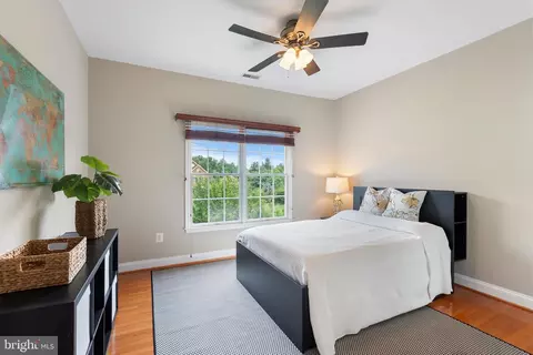 Bedroom - 14835 Hunting Way, Phoenix, MD 21131 photo 8 of 10