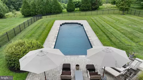 Exterior - 14835 Hunting Way, Phoenix, MD 21131 photo 14 of 16