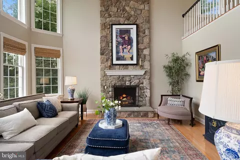 Living - 14835 Hunting Way, Phoenix, MD 21131 photo 3 of 6