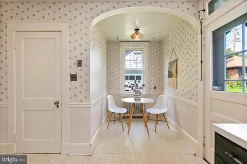 Dining - 510 Dunkirk Rd, Baltimore, MD 21212 photo 3 of 3
