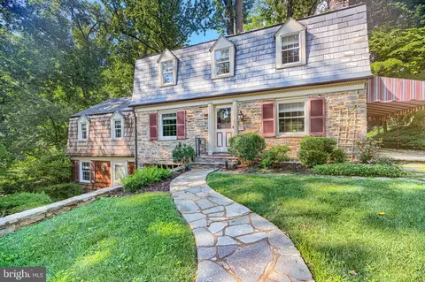 Exterior - 302 Dixie Dr, Towson, MD 21204 photo 2 of 13