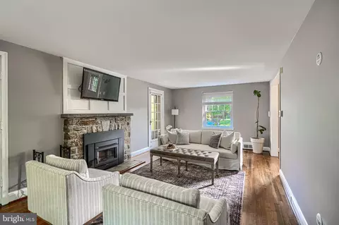 Other - 302 Dixie Dr, Towson, MD 21204 photo 5 of 16