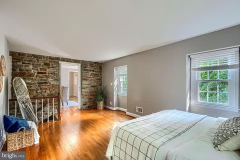 Bedroom - 302 Dixie Dr, Towson, MD 21204 photo 2 of 8