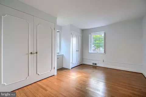 Bedroom - 302 Dixie Dr, Towson, MD 21204 photo 6 of 8