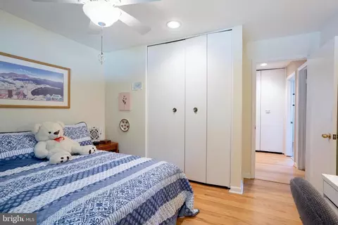 Bedroom - 2400 Sugarcone Rd, Baltimore, MD 21209 photo 5 of 6