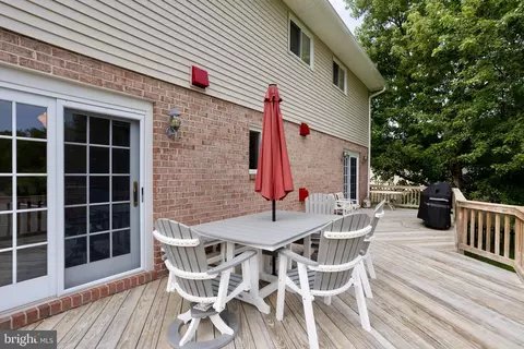 Exterior - 2400 Sugarcone Rd, Baltimore, MD 21209 photo 6 of 13