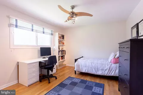Bedroom - 2400 Sugarcone Rd, Baltimore, MD 21209 photo 6 of 6