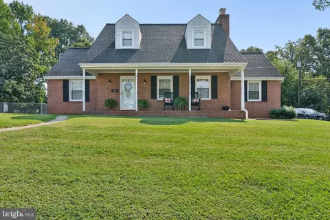 609 George Ave, Essex, MD 21221