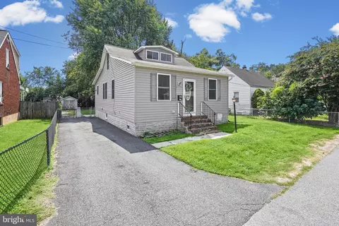 807 Platinum Ave, Essex, MD 21221