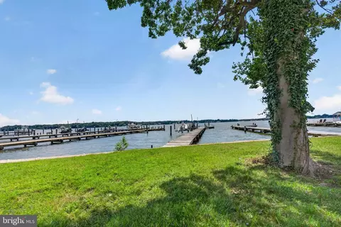 View/Area - 828 Cold Spring Rd, Middle River, MD 21220 photo 5 of 5