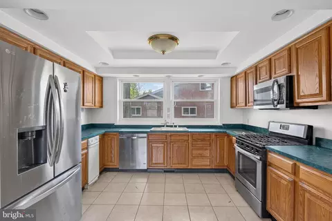 Kitchen - 828 Cold Spring Rd, Middle River, MD 21220 photo 1 of 2
