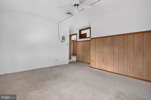 Bedroom - 828 Cold Spring Rd, Middle River, MD 21220 photo 4 of 7