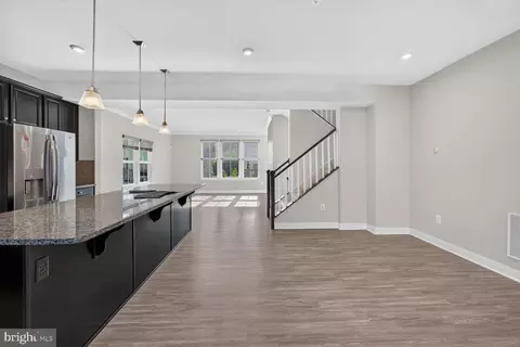 Entry Way - 2926 Shaws Rd, Edgemere, MD 21219 photo 5 of 6