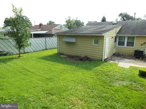 Exterior - 2407 Alma Rd, Halethorpe, MD 21227 photo 5 of 8
