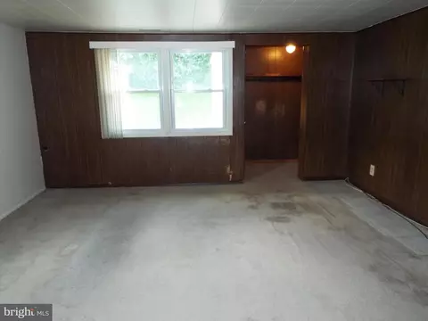 Living - 2407 Alma Rd, Halethorpe, MD 21227 photo 4 of 5