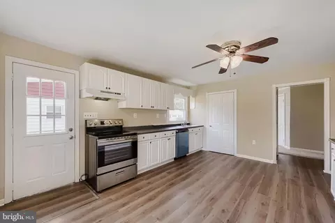 Entry Way - 13 Glider Dr, Middle River, MD 21220 photo 1 of 2