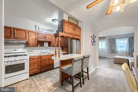Kitchen - 2028 Ormand Rd, Dundalk, MD 21222 photo 2 of 2