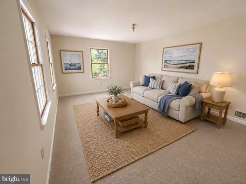 Living - 9010 Hinton Ave, Sparrows Point, MD 21219 photo 2 of 2