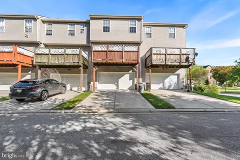 Exterior - 9723 Luguna Rd, Middle River, MD 21220 photo 2 of 3