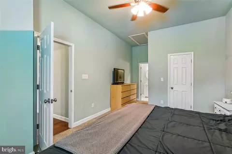 Bedroom - 4316 Spencer St, Halethorpe, MD 21227 photo 2 of 6