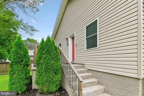 Exterior - 4316 Spencer St, Halethorpe, MD 21227 photo 2 of 6