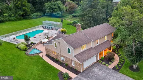 300 Chapelwood Ln, Lutherville Timonium, MD 21093