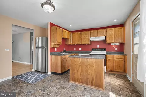 Kitchen - 18 Torque Way, Middle River, MD 21220 photo 1 of 3
