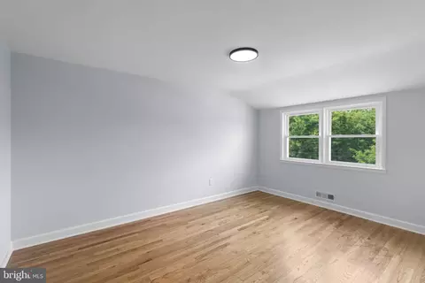 Bedroom - 1007 Linden Ave, Halethorpe, MD 21227 photo 1 of 5