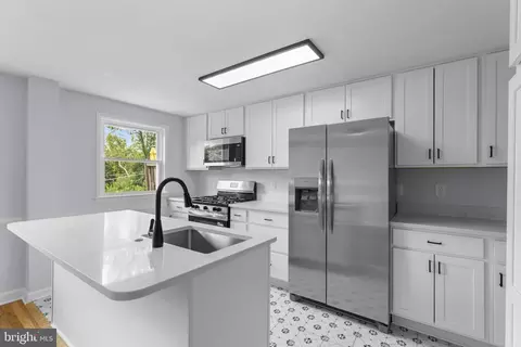 Kitchen - 1007 Linden Ave, Halethorpe, MD 21227 photo 2 of 4