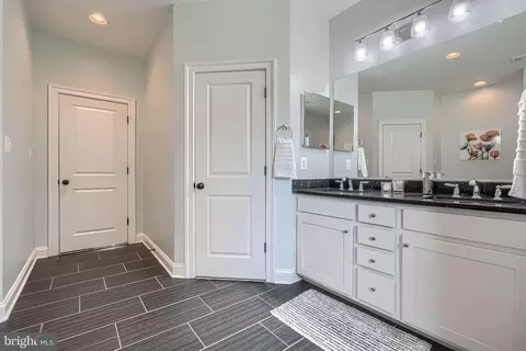 Entry Way - 4802 Bart Allen Ln, Baldwin, MD 21013 photo 9 of 9