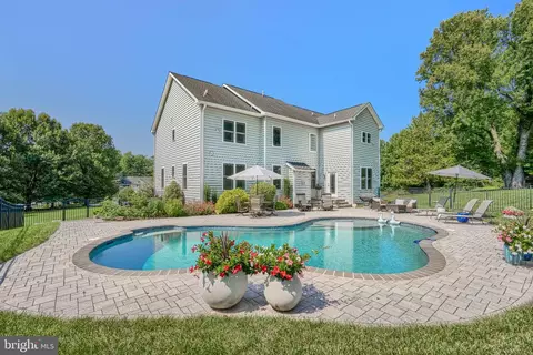 Exterior - 4802 Bart Allen Ln, Baldwin, MD 21013 photo 11 of 16