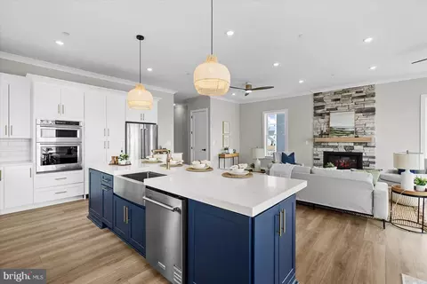 Kitchen - 8823 Chesapeake Ave, Sparrows Point, MD 21219 photo 10 of 13