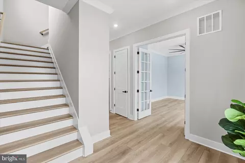 Entry Way - 8823 Chesapeake Ave, Sparrows Point, MD 21219 photo 1 of 5