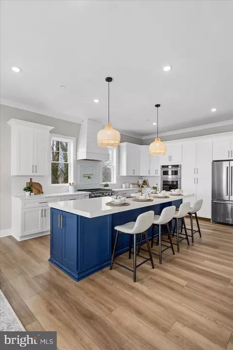 Kitchen - 8823 Chesapeake Ave, Sparrows Point, MD 21219 photo 12 of 13
