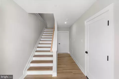 Entry Way - 8823 Chesapeake Ave, Sparrows Point, MD 21219 photo 5 of 5