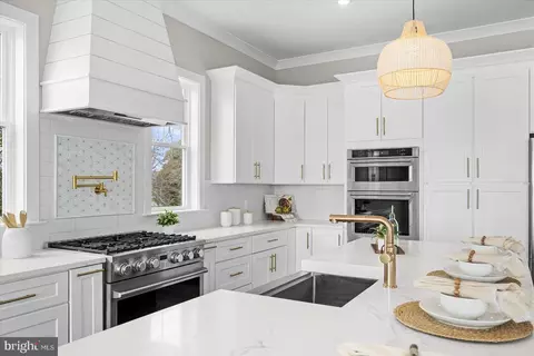 Kitchen - 8823 Chesapeake Ave, Sparrows Point, MD 21219 photo 1 of 13