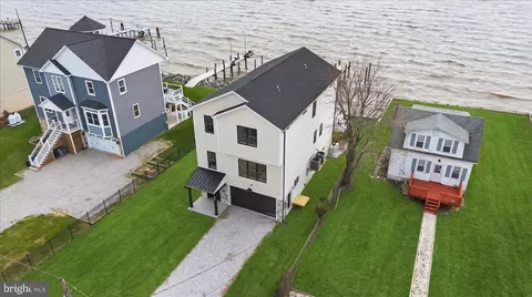 View/Area - 8823 Chesapeake Ave, Sparrows Point, MD 21219 photo 5 of 10