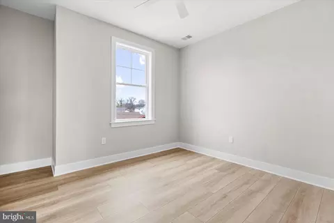Bedroom - 8823 Chesapeake Ave, Sparrows Point, MD 21219 photo 1 of 4
