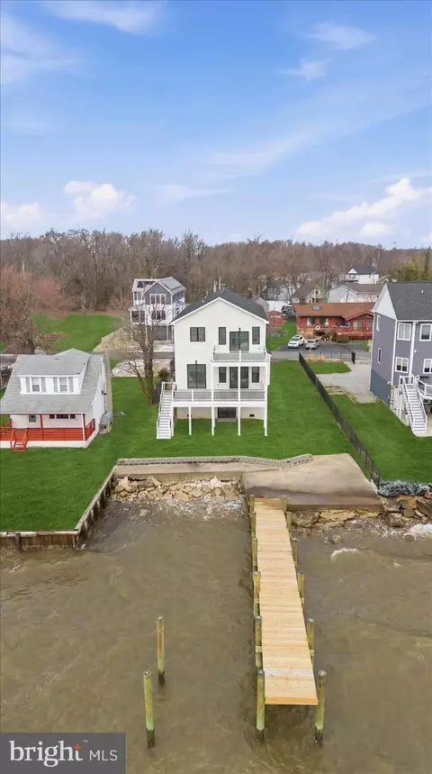 View/Area - 8823 Chesapeake Ave, Sparrows Point, MD 21219 photo 8 of 10