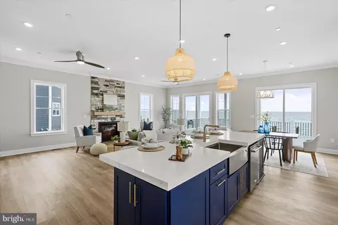 Kitchen - 8823 Chesapeake Ave, Sparrows Point, MD 21219 photo 3 of 13