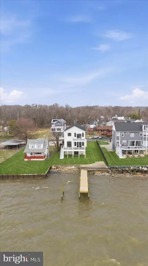 View/Area - 8823 Chesapeake Ave, Sparrows Point, MD 21219 photo 7 of 10