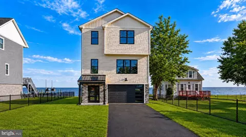 Exterior - 8823 Chesapeake Ave, Sparrows Point, MD 21219 photo 1 of 4