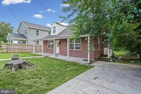 Exterior - 1225 Greystone Rd, Halethorpe, MD 21227 photo 3 of 5