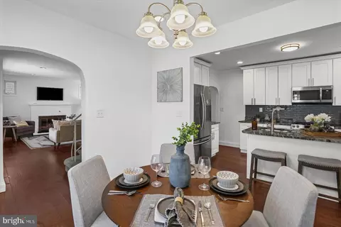 Dining - 1225 Greystone Rd, Halethorpe, MD 21227 photo 2 of 2