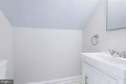 Entry Way - 1404 Spring Ave, Rosedale, MD 21237 photo 6 of 6