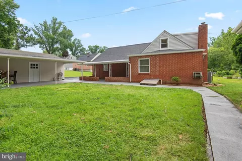 Exterior - 1404 Spring Ave, Rosedale, MD 21237 photo 7 of 13