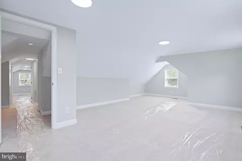 Bedroom - 1404 Spring Ave, Rosedale, MD 21237 photo 2 of 3