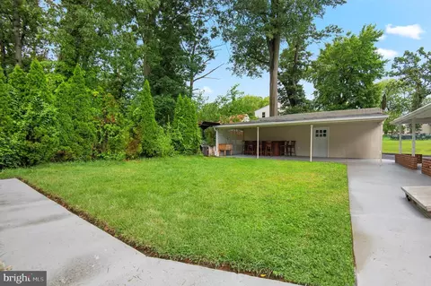 Exterior - 1404 Spring Ave, Rosedale, MD 21237 photo 6 of 13