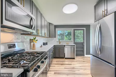 Kitchen - 6821 Barnett Rd, Baltimore, MD 21239 photo 1 of 5
