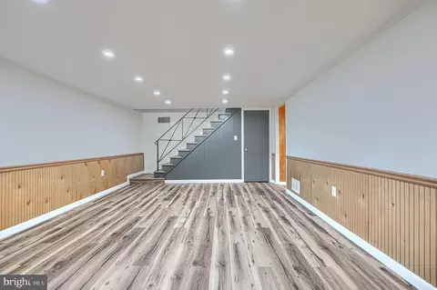 Living - 6821 Barnett Rd, Baltimore, MD 21239 photo 2 of 2